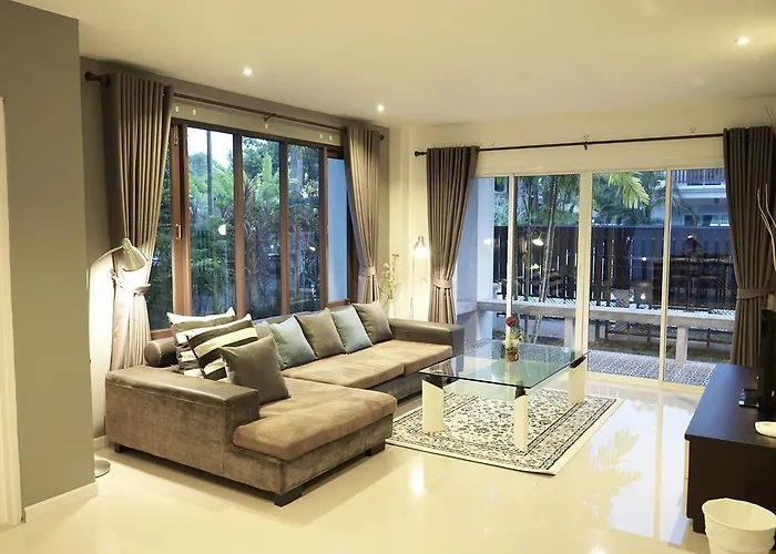 Three-Bedroom Garden Villa